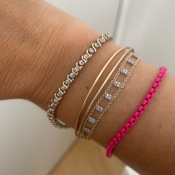 Diamond Tennis Bracelet Vintage Piece - Picture 5 of 8